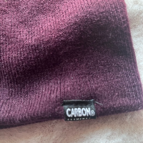 Carbon Beanie - Picture 3 of 3